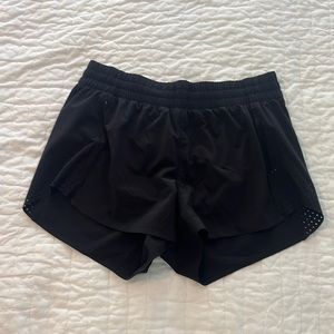 athleta women’s hustle 3” short